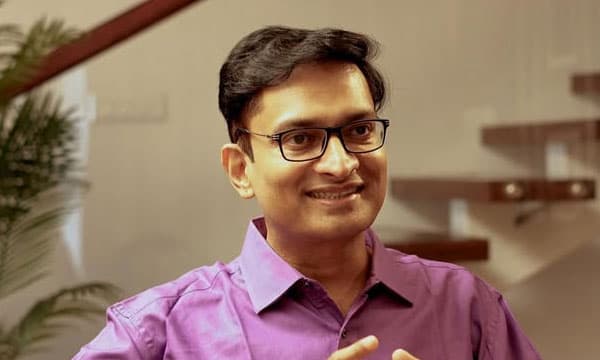 പോലീസിന്റെ പേര് കളയുന്ന ജോര്‍ജ്ജ് സാറന്മാരും ബ്യൂറോക്രസിയിലെ ഡോ.ജയതിലകന്മാരും; വിമര്‍ശിച്ച് കളക്ടര്‍ബ്രോയുടെ പോസ്റ്റ്