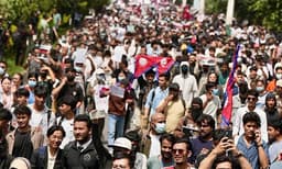 നേപ്പാളിലെ ജെന്‍ സിയില്‍ ഭിന്നത; പുതിയ ഭരണത്തലവനെ തെരഞ്ഞെടുക്കാനുള്ള ശ്രമം അനിശ്‌ചിതത്വത്തില്‍, രാജഭരണം ആവശ്യപ്പെട്ട് മുതിര്‍ന്ന പൗരന്മാര്‍ രംഗത്ത്