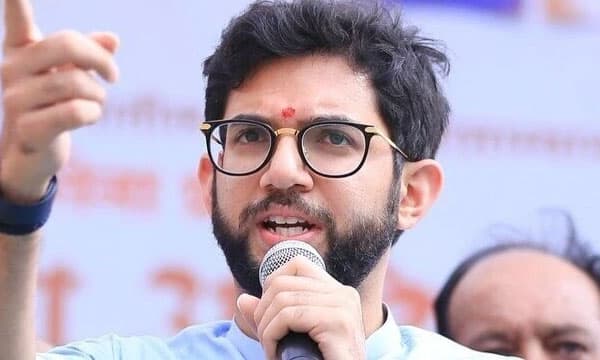 ഏഷ്യക്കപ്പില്‍ പാകിസ്താനെതിരേ കളിക്കരുതെന്ന് ശിവസേന ; ബിസിസിഐ ദേശവിരുദ്ധം ; മത്സരം ബഹിഷ്‌ക്കരിക്കാന്‍ ആഹ്വാനം