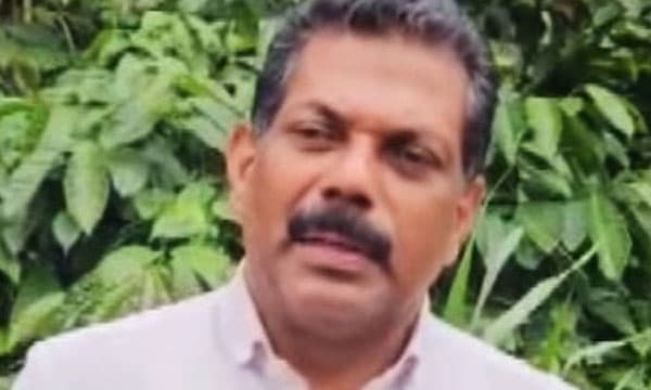 വയനാട്ടിലെ കോണ്‍ഗ്രസ് നേതാവ് ജോസ് നെല്ലേടത്തിന്റെ ആത്മഹത്യാകുറിപ്പില്‍ കോണ്‍ഗ്രസ് നേതാക്കളുടെ പേരുകള്‍?