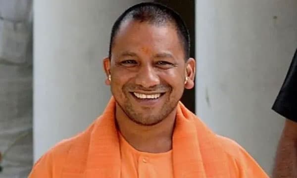 അയ്യപ്പസംഗമത്തിന് ആശംസയുമായി യോഗി ആദിത്യനാഥിന്റെ കത്ത് ; സിപിഎമ്മും ബിജെപി കൂട്ടുകെട്ടെന്ന് കോണ്‍ഗ്രസ്