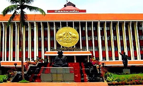 സ്വര്‍ണ്ണത്തില്‍ സുവര്‍ണാവസരം : നിയമസഭയില്‍  സ്വര്‍ണ്ണത്തട്ടിപ്പ് വജ്രായുധമാക്കാന്‍ പ്രതിപക്ഷം