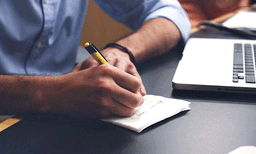 ശമ്പളത്തോടൊപ്പം അക്കൗണ്ടിൽ അപ്രതീക്ഷിതമായി എത്തിയത്  ഒന്നരക്കോടി രൂപ, പിന്നാലെ യുവാവിന്റെ രാജി: ഒടുവിൽ സംഭവിച്ചത്
