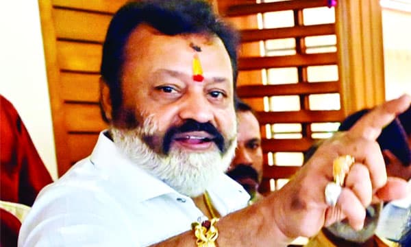 നടന്മാരുടെ വീട്ടിലെ ഇഡി റെയ്ഡ്: ശബരിമലയിലെ സ്വര്‍ണ്ണമോഷണ വിവാദം മുക്കാനെന്ന് സുരേഷ്‌ഗോപി