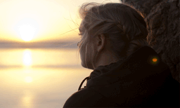 100 കോടി രൂപയിലധികം ലോട്ടറിയടിച്ചു, ഒരു രൂപ പോലും ഭാര്യയ്ക്ക് കൊടുത്തില്ല: എല്ലാം  വനിതാ ലൈവ് സ്ട്രീമറിന് വേണ്ടി ചെലവാക്കി യുവാവ് 
