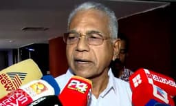 രണ്ട് ഇടതുപാര്‍ട്ടികളും എടുത്ത നയത്തില്‍ നിന്നും വ്യതിയാനം ; പിഎം ശ്രീ പദ്ധതിയില്‍ അഡ്വ. പ്രകാശ് ബാബു