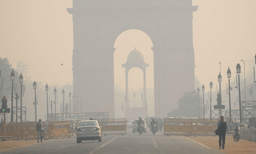 വായുമലിനീകരണം അതീവഗുരുതരം: ഡല്‍ഹിയില്‍ കൃത്രിമ മഴ പെയ്യിക്കാനൊരുങ്ങി സര്‍ക്കാര്‍
