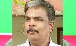 മുരാരി ബാബുവിന്റേത് അതിശയിപ്പിക്കുന്ന വളര്‍ച്ച ; ദേവസ്വം മന്ത്രിയുടെ മണ്ഡലമായ ഏറ്റുമാനൂരില്‍നിന്ന് ശബരിമലയിലെ ഉന്നത സ്ഥാനത്തേക്ക്; കണ്ണടച്ചു തുറക്കുന്ന വേഗത്തില്‍ 