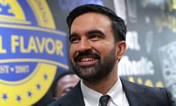 ന്യൂയോര്‍ക്ക് വോട്ടെടുപ്പില്‍ വിജയിച്ച് ഇന്ത്യന്‍വംശജന്‍ സൊഹ്റാന്‍ മംദാനി; നഗരത്തിലെ ഏറ്റവും പ്രായം കുറഞ്ഞ മേയറാകും