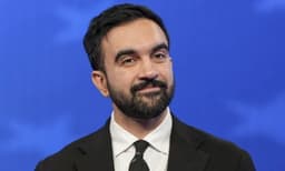 ട്രംപിന്റെ ഭീഷണികളും പ്രചരണങ്ങളും വിലപ്പോയില്ല ; മംദാനി മറികടന്നത് കമ്യൂണിസ്റ്റായി