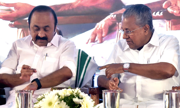 എസ്‌ഐആര്‍; സര്‍ക്കാര്‍ നിയമപരമായി ചോദ്യം ചെയ്യും; സര്‍വകക്ഷി യോഗത്തില്‍ തീരുമാനം