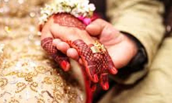 നീണ്ട 14 വര്‍ഷത്തെ നിയമപോരാട്ടത്തിനൊടുവില്‍ ഭര്‍ത്താവിന് വിവാഹമോചനം ; ഭാര്യയ്ക്ക് ഒരു കോടി രൂപ സ്ഥിര ജീവനാംശം