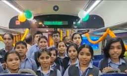 പ്രധാനമന്ത്രി ഫ്‌ളാഗ് ഓഫ് ചെയ്ത വന്ദേഭാരതില്‍ ആര്‍എസ്എസ് ഗണഗീതവും ; വീഡിയോ പങ്കുവെച്ച് ദക്ഷിണ റെയില്‍വേ