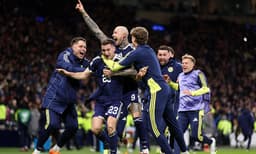 ഇഞ്ചുറിടൈമില്‍ ഇരട്ടഗോളുകള്‍ ; 28 വര്‍ഷത്തിന് ശേഷം സ്കോട്ലന്റ് ലോകകപ്പ് യോഗ്യത നേടി