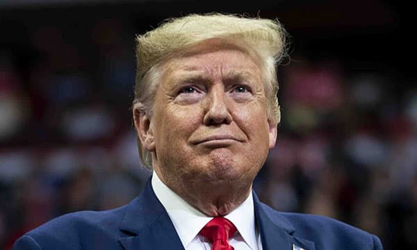 മാധ്യമപ്രവര്‍ത്തകയെ 'പന്നി' എന്ന് വിളിച്ച് അപമാനിച്ചു ; ട്രംപിനെ ചൊടിപ്പിച്ചത് എപ്സ്റ്റീന്റെ ഫയലുകളപ്പറ്റി ചോദിച്ചത് 