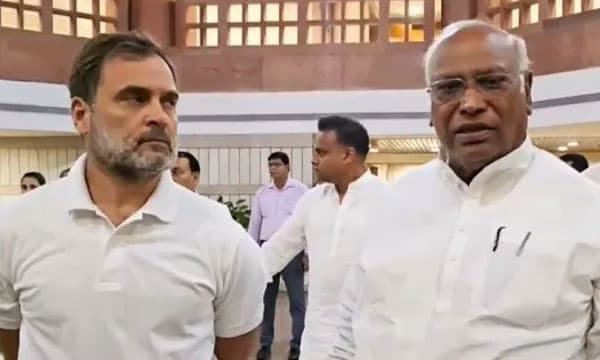 വലിയ പാര്‍ട്ടികള്‍ വല്യേട്ടന്‍ കളിക്കുന്നെന്ന് ആക്ഷേപം ; ബീഹാര്‍ തെരഞ്ഞെടുപ്പിന് പിന്നാലെ ഇന്‍ഡ്യാസഖ്യത്തില്‍ വിള്ളല്‍