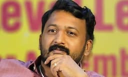 സഹായിക്കുന്നവരില്‍ രാഷ്ട്രീയബന്ധമുള്ള അഭിഭാഷകയും ; രാഹുല്‍ ഒമ്പതാംദിവസവും ഒളിവില്‍ 