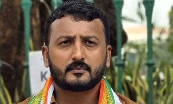 രണ്ടാം കേസിലും രാഹുല്‍ മാങ്കൂട്ടത്തില്‍ മൂന്‍കൂര്‍ ജാമ്യാപേക്ഷ നല്‍കി; അറസ്റ്റ് തടയണമെന്നും ആവശ്യം