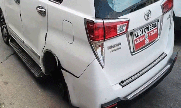 മന്ത്രി സജി ചെറിയാന്റെ വാഹനം അപകടത്തിൽപ്പെട്ടു; ടയർ ഊരിത്തെറിച്ചു, ദുരൂഹത സംശയിക്കുന്നുവെന്ന് മന്ത്രി
