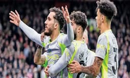 പ്രീമിയര്‍ലീഗില്‍ പോയിന്റ് പട്ടികയില്‍ മാറ്റമില്ല ; മാഞ്ചസ്റ്റര്‍ സിറ്റിക്കും ആഴ്‌സണലിനും ജയം 