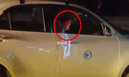 ഡ്രൈവര്‍ ഉറങ്ങിപ്പോയി: ഹൈവേയിലൂടെ 100 കിലോമീറ്റര്‍ വേഗതയില്‍ പറന്ന് കാര്‍, ആശങ്ക പ്രകടിപ്പിച്ച് നെറ്റീസണ്‍സ് 
