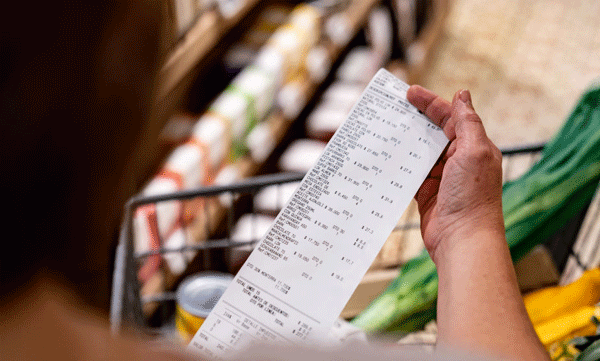 കടകളില്‍ നിന്ന് ലഭ്യമാകുന്ന ബില്ലുകള്‍ വലിച്ചെറിയരുതേ! കോടികള്‍ സ്വന്തമാക്കാന്‍ അവസരമൊരുക്കി ഒരു രാജ്യം
