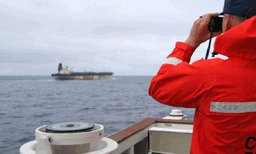 അമേരിക്ക പിടിച്ച റഷ്യന്‍കപ്പിലില്‍ മൂന്ന് ഇന്ത്യാക്കാര്‍ ; വിദേശികളെ വിട്ടയയ്ക്കണമെന്ന് റഷ്യ