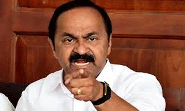 എല്ലാവരെയും ഒന്നിച്ചു കൊണ്ടുപോകാനാണ് ശ്രമം; വി ഡി സതീശനെ പിന്തുണയ്ക്കാതെ കോൺഗ്രസ് നേതാക്കൾ
