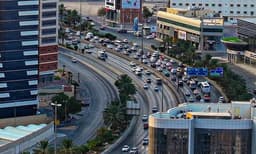 2026 മുതൽ ‘ഡെവലപ്പർ നിതാഖാത്ത്’ പുതിയ ഘട്ടം; സ്വകാര്യ മേഖലയിൽ 3.4 ലക്ഷം സൗദി തൊഴിൽ അവസരങ്ങൾ