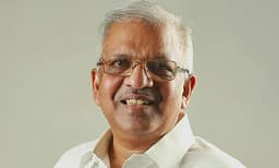 പ്രസന്നന്റെ വീട്ടിലെത്തി പി ജയരാജനും നേതാക്കളും ; പയ്യന്നൂരില്‍ അനുനയനീക്കവുമായി സിപിഐഎം