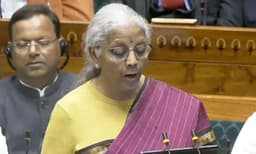 ടെക്‌സ്‌റ്റൈല്‍ വ്യവസായത്തിന് അഞ്ച് പദ്ധതികള്‍