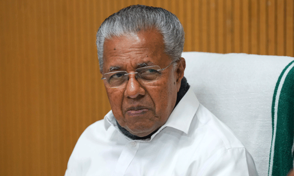 സി ജെ റോയിയുടെ മരണത്തില്‍ ജുഡീഷ്യല്‍ അന്വേഷണം വേണം ; കേന്ദ്ര ധനമന്ത്രിക്ക് മുഖ്യമന്ത്രിയുടെ കത്ത് 