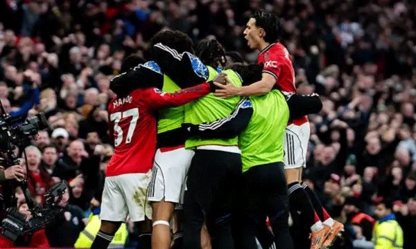 മൈക്കല്‍ കാരിക്കിന് കീഴില്‍ കരുത്താര്‍ജ്ജിച്ചു ; മാഞ്ചസ്റ്റര്‍ യുണൈറ്റഡിന് തുടര്‍ച്ചയായി മൂന്നാം ജയം