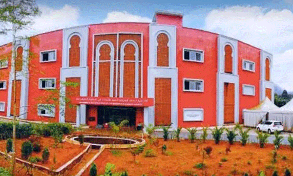 ഭീമന്‍ ജീവിയുടെ 14 മീറ്റര്‍ നീളമുള്ള അസ്ഥികൂടം: ഓപ്പണ്‍ ഹൗസില്‍ പൊാതുജനങ്ങള്‍ക്കായി ഒരുക്കിയത് വിസ്മയ കാഴ്ച
