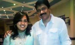 ഷാനിനും പ്രതിശ്രുത വരനുമായി ഉച്ചഭക്ഷണം തയ്യാറാക്കി കാത്തിരുന്ന ഞങ്ങള്‍ കേട്ടത് മരണവാര്‍ത്ത; കുറിപ്പുമായി ജി.വേണുഗോപാല്‍   
