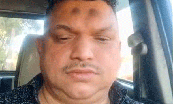 കാറില്‍ തീ കൊളുത്തി കുടുംബത്തിന്റെ ആത്മഹത്യാ ശ്രമം ; യുവാവ് മരിച്ചു, മൂന്ന് കുട്ടികളെ രക്ഷപ്പെടുത്തി