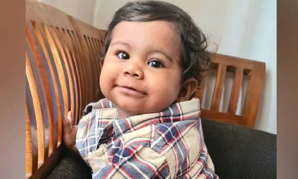 മൂന്നേകാല്‍ മണിക്കൂര്‍ കൊണ്ട് 227 കി.മീ ; ആശുപത്രി ജീവനക്കാര്‍ കുഞ്ഞിന് ഗാര്‍ഡ് ഓഫ് ഓണര്‍ നല്‍കി