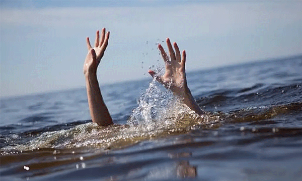 നിവേദ്യം വാങ്ങാൻ കടലിൽ ചാടിയ മത്സ്യതൊഴിലാളി മുങ്ങി മരിച്ചു