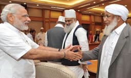 മുസ്‌ളീം വിരുദ്ധരെന്ന വിളിക്ക് ബിജെപിയുടെ മറുപടി: കാന്തപുരം മോദി കൂടിക്കാഴ്ച; പ്രധാനമന്ത്രി മര്‍ക്കസിലും എത്തിയേക്കും