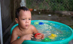 മൂന്നു വയസ്സ് വരെയുള്ള കുട്ടികളെ കുളിപ്പിക്കുമ്പോള്‍ ഇക്കാര്യങ്ങളില്‍ ശ്രദ്ധ വേണം
