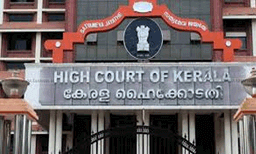 യുവാവ് കുഴിയിൽ വീണ് മരിച്ച സംഭവം; അപകടം ഉണ്ടായ ശേഷം വകുപ്പുകളെ പഴിചാരിയിട്ട് കാര്യമില്ലെന്ന് ഹൈക്കോടതി