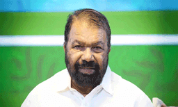 പ്രിയങ്ക ഗാന്ധിയുടെ നിലപാട് കേരളത്തോടുള്ള വെല്ലുവിളി; കോൺഗ്രസിന്റെ 'കളക്ഷൻ' രാഷ്ട്രീയം വഞ്ചന- മന്ത്രി വി ശിവൻകുട്ടി