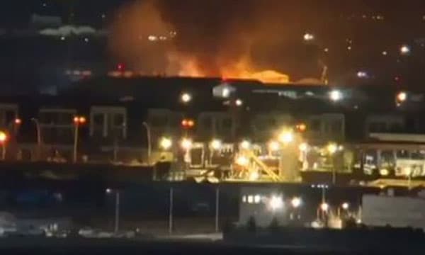 ഗള്‍ഫ് മേഖല കേന്ദ്രീകരിച്ച് ഇറാന്റെ ആക്രമണം ; ബഹ്‌റിന്‍, യുഎഇ, കുവൈറ്റ് രാജ്യങ്ങളില്‍ ആക്രമണം