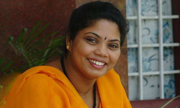 എന്നെ ആരും മാറ്റിനിര്‍ത്തിയതല്ല, മാറിനിന്നതാണ്; മിന്‍മിനി
