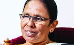  കെപിസിസി അദ്ധ്യക്ഷനെതിരേ മത്സരിക്കാന്‍ കെ.കെ. ശൈലജ ; പേരാവൂരില്‍ കനത്ത മത്സരം നടക്കും 