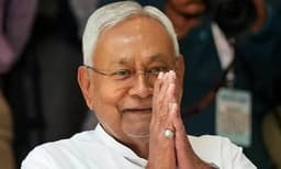 നിതീഷ്‌കുമാര്‍ ഇന്ന് നാമനിര്‍ദേശം സമര്‍പ്പിക്കും ; ബീഹാറില്‍ ഇനി വരുന്നത് ബിജെപിയുടെ സ്വന്തം മുഖ്യമന്ത്രി