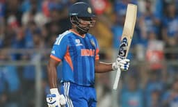 ക്ലാസ്സ് തെളിയിച്ച് സഞ്ജുസാംസണ്‍ ; വിരാട്‌കോഹ്ലിയുടെ റെക്കോഡിനൊപ്പം ; അഞ്ചു പന്തുകള്‍ കുറവ് 