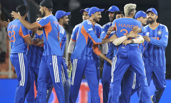 മൂന്നാം മത്സരത്തിലും സഞ്ജുവിന്റെ വെടിക്കെട്ട് ; അഹമ്മദാബാദില്‍ ഇന്ത്യയുടെ കിരീടധാരണം വീണ്ടും