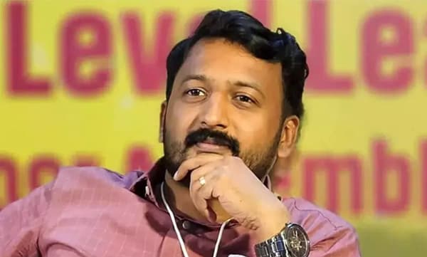 രാഹുല് മാങ്കൂട്ടത്തിലിന്റെ ഫോണ് പാസ്വേര്ഡ് കൈമാറണമെന്ന ഉത്തരവിന് സ്റ്റേ
