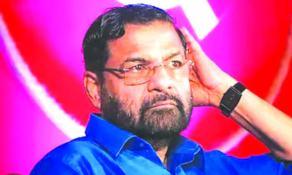 പോറ്റിയുടെ പരാതി വ്യാജം, എതിരാളികള്‍ കൊടുപ്പിച്ചത്് ; തെരഞ്ഞെടുപ്പ് മുന്നില്‍ കണ്ടുള്ള നീക്കമെന്ന് കടകംപള്ളി